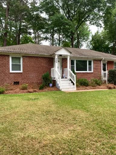 Main picture of 864 Shadowridge Dr SE