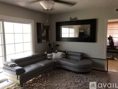 Main picture of 1821 E Verde Pl