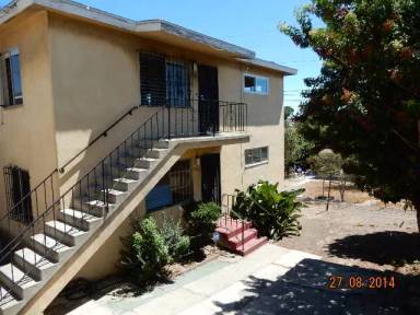 Main picture of 3959 Teak St