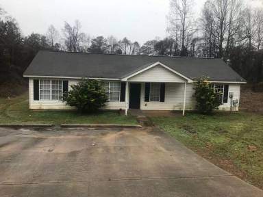 Main picture of 24 Meadow Wood Way