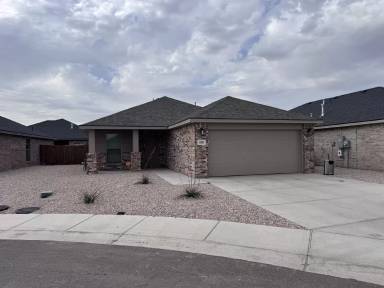 Main picture of 520 Thicket Dr