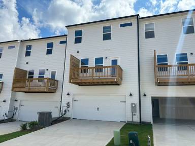 Main picture of 1466 Hasse Ave