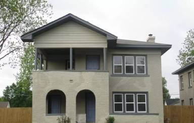 Main picture of 2400 NW 20th St
