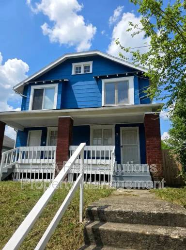 Main picture of 812 Seymour Ave