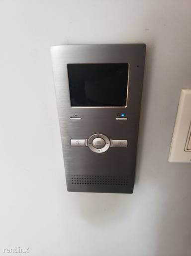 Main picture of 80 Grove St