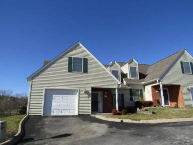 Main picture of 217 Radford Dr