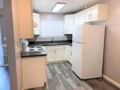 Main picture of 4116 Loveridge Rd