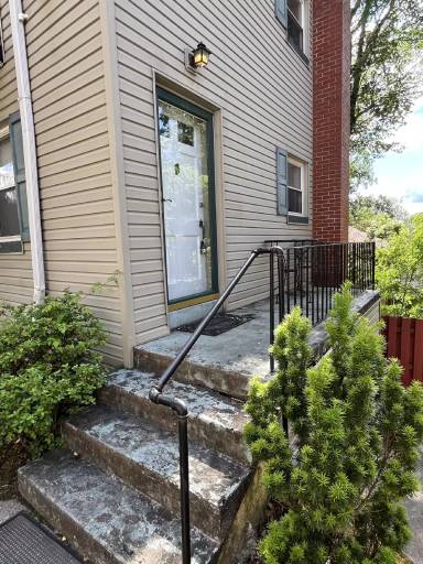 Main picture of 112 Shepherd Ave
