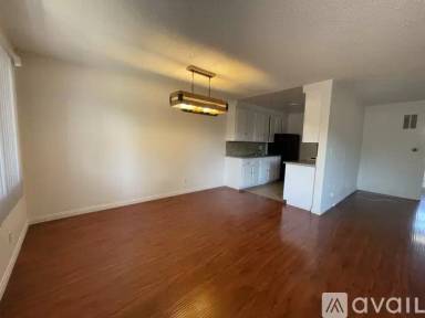 Main picture of 3675 Monon St