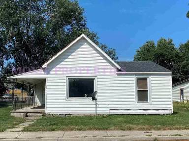 Main picture of 1405 N Wabash Ave