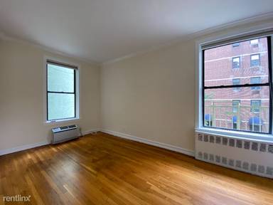 Main picture of 201 E 81st St