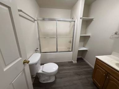 Main picture of 604 W Sheridan Ave