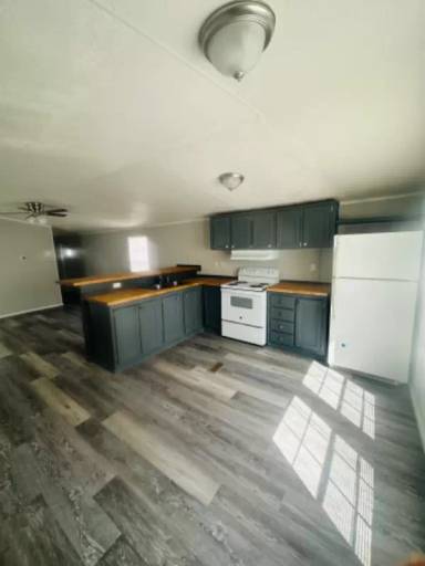 Main picture of 33230 Walker North Rd