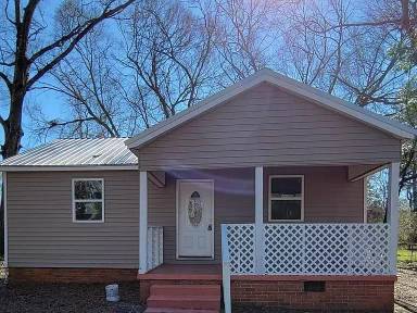 Main picture of 902 Lafayette Ext