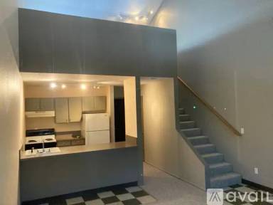 Main picture of 7002 N Alta Ave