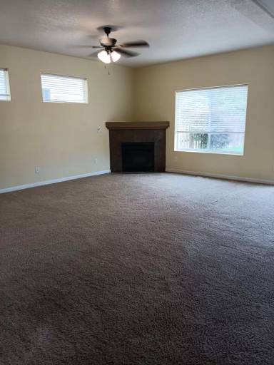 Main picture of 928 Morning Glory Dr