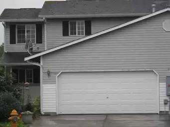 Main picture of 4025 167th St NE