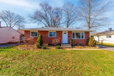 Main picture of 1133 Roundelay Rd E