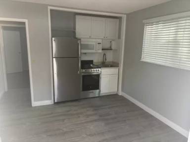 Main picture of 3142 Union Ave