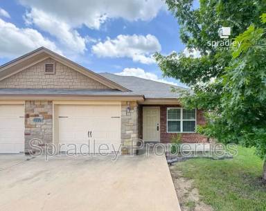 Main picture of 505B Kacie Dr