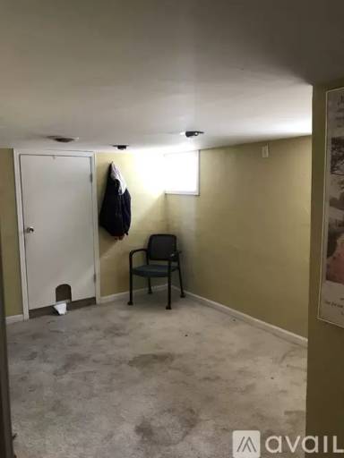 Main picture of 1635 Grand Ave