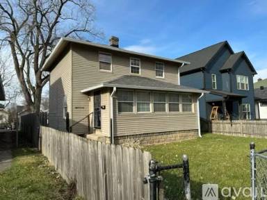Main picture of 1840 N Dexter St