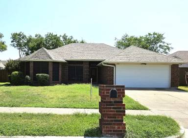 Main picture of 6716 Richfield Dr
