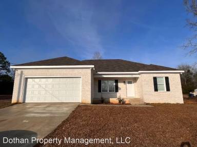 Main picture of 66 Brooks Dr