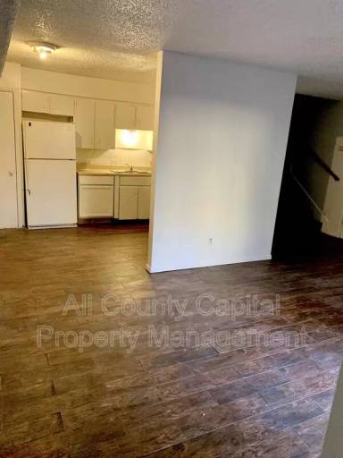 Main picture of 2904 Sweeney Ln