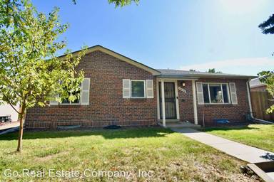 Main picture of 1420 Rosemary St