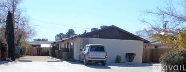 Main picture of 725 W Atkins Ave