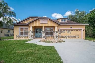 Main picture of 14211 Spring Hill Dr