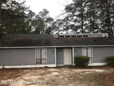Main picture of 2210 Churchill Ct