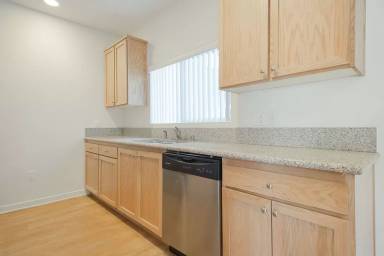 Main picture of Valley Street Apartments
