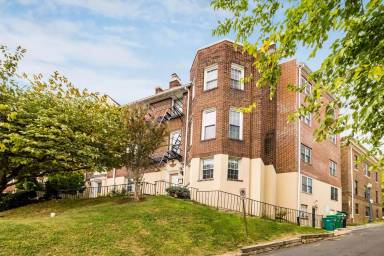 Main picture of 3510 16th St NW