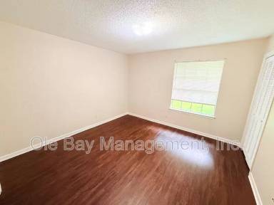 Main picture of 965 Navco Rd