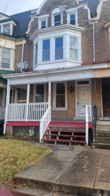 Main picture of 109 S Richland Ave