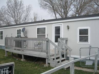 Main picture of 5405 Lower River Rd