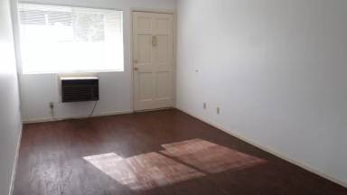 Main picture of 5271 Huntington Dr N