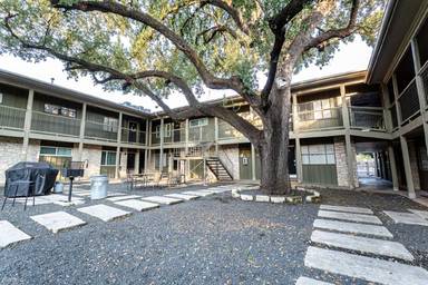 Main picture of 2303 East Side Dr