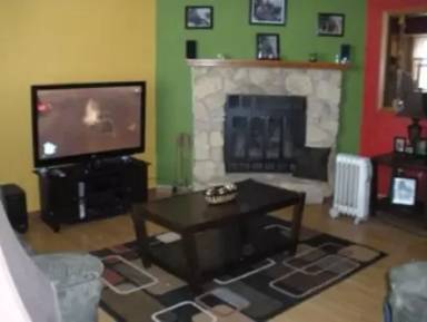 Main picture of 1309 McKenna Blvd