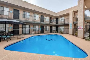 Main picture of Harbor View Apartments