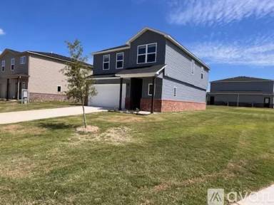 Main picture of 6800 SW Devotion Ave