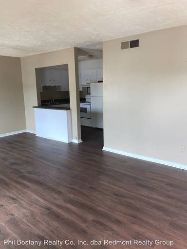Main picture of 121 Foust Ct