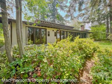 Main picture of 6344 NE 159th St