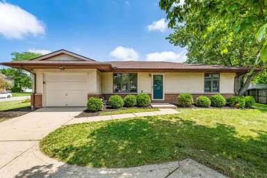 Main picture of 1362 Yorkland Rd