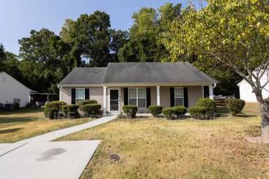 Main picture of 553 Scrooch Ct