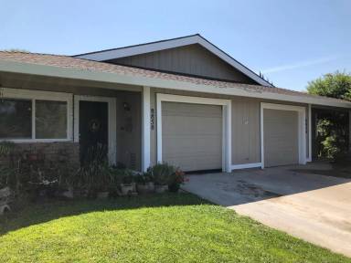 Main picture of 8856 N Winding Way