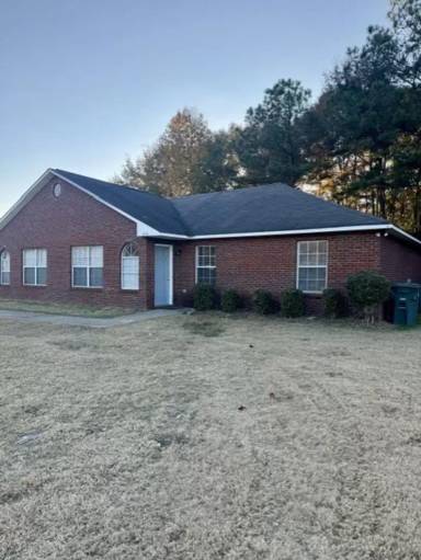 Main picture of 228 Harmon Dr