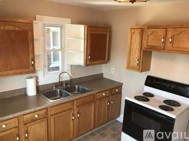 Main picture of 341 Juniper St
